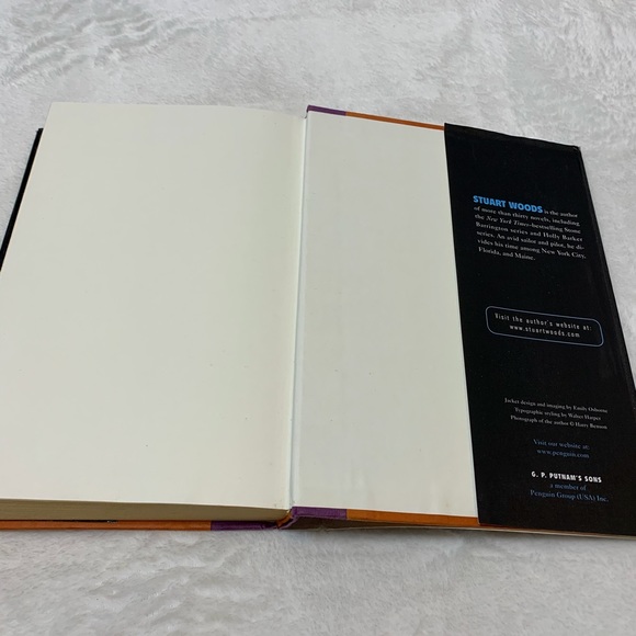 Stuart Woods Loitering With Intent - Picture 6 of 7